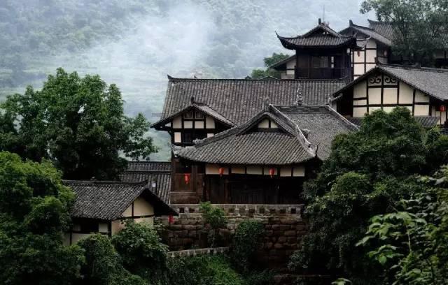 肝不好的人，平时的生活中可能有6个表现，若没有，肝还算康健